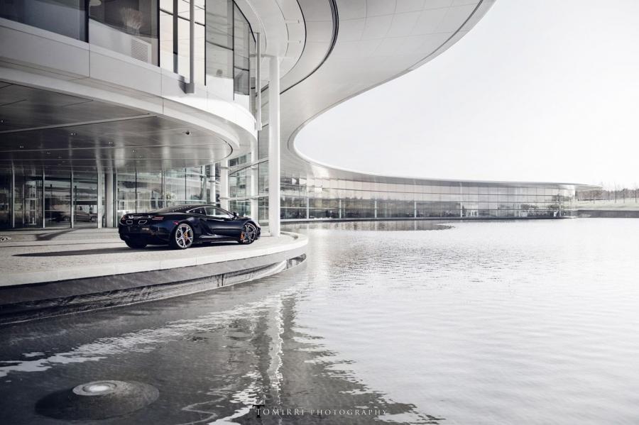  McLaren MP4-12C High Sport 2012 года  (фото 2 из 30)